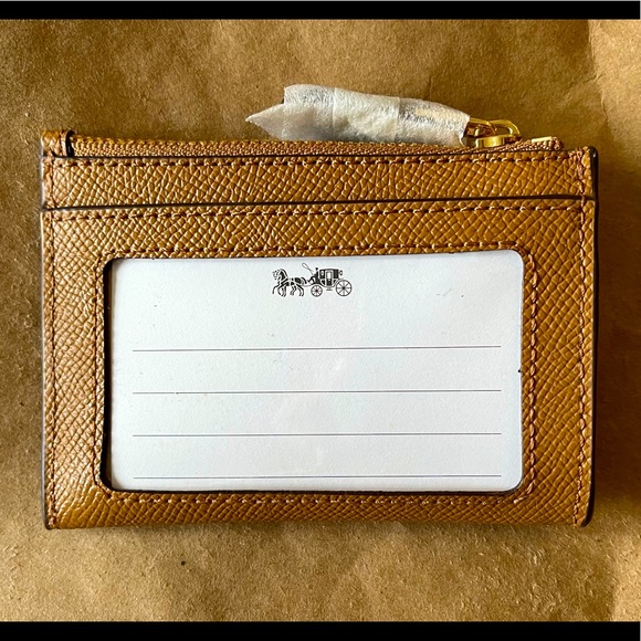Coach Mini Skinny ID Card Case Im/Light Saddle NWT - Picture 4 of 10